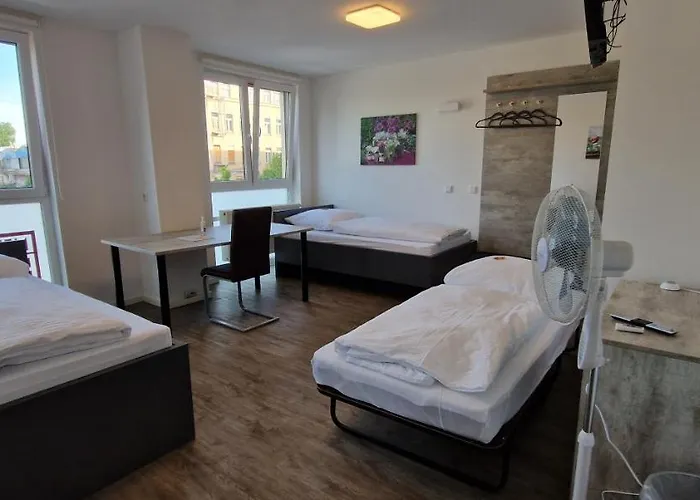New City Rooms